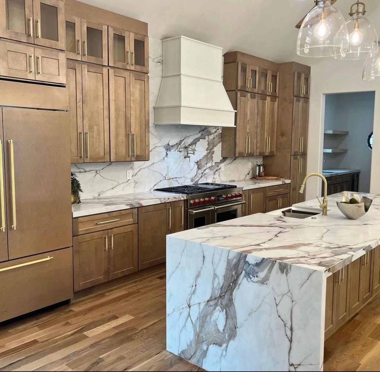 Walnut and marble kitchen renovation